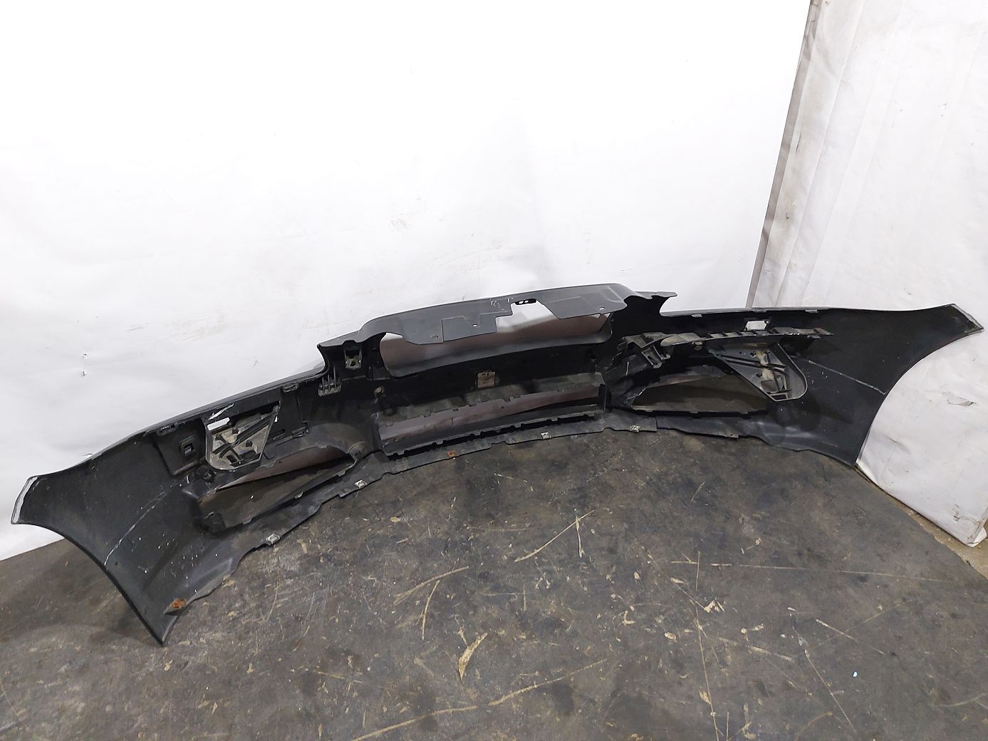 Товари з дефектами Бампер передній (тріщина, потертості) Jaguar XF 2012-2014 C2Z16216XXX Jaguar XF 8