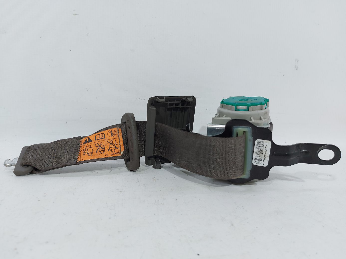 Malibu Ремень безопасности задний центральный Chevrolet Malibu 2018 84560442 Chevrolet Malibu 2