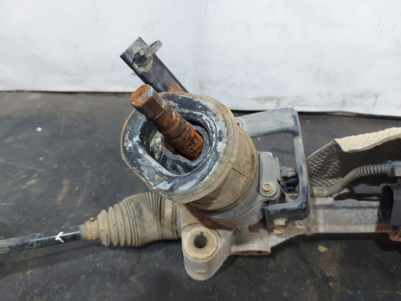 Regal Рейка рулевая Buick Regal 2014-2017 23242511 Buick Regal 5