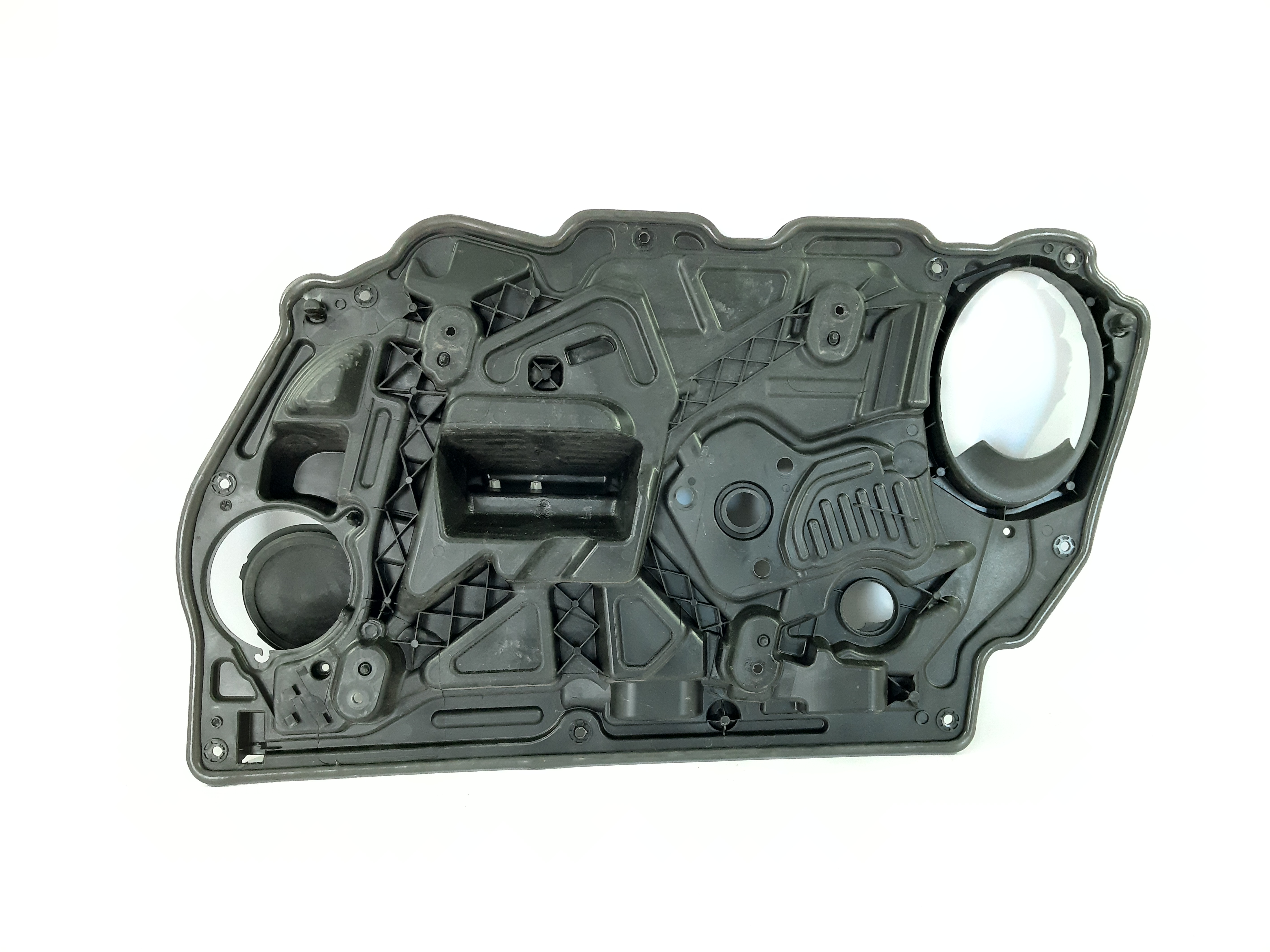 200. Пластина двери передней левой Chrysler 200 2011-2014 68027863AA Chrysler 200