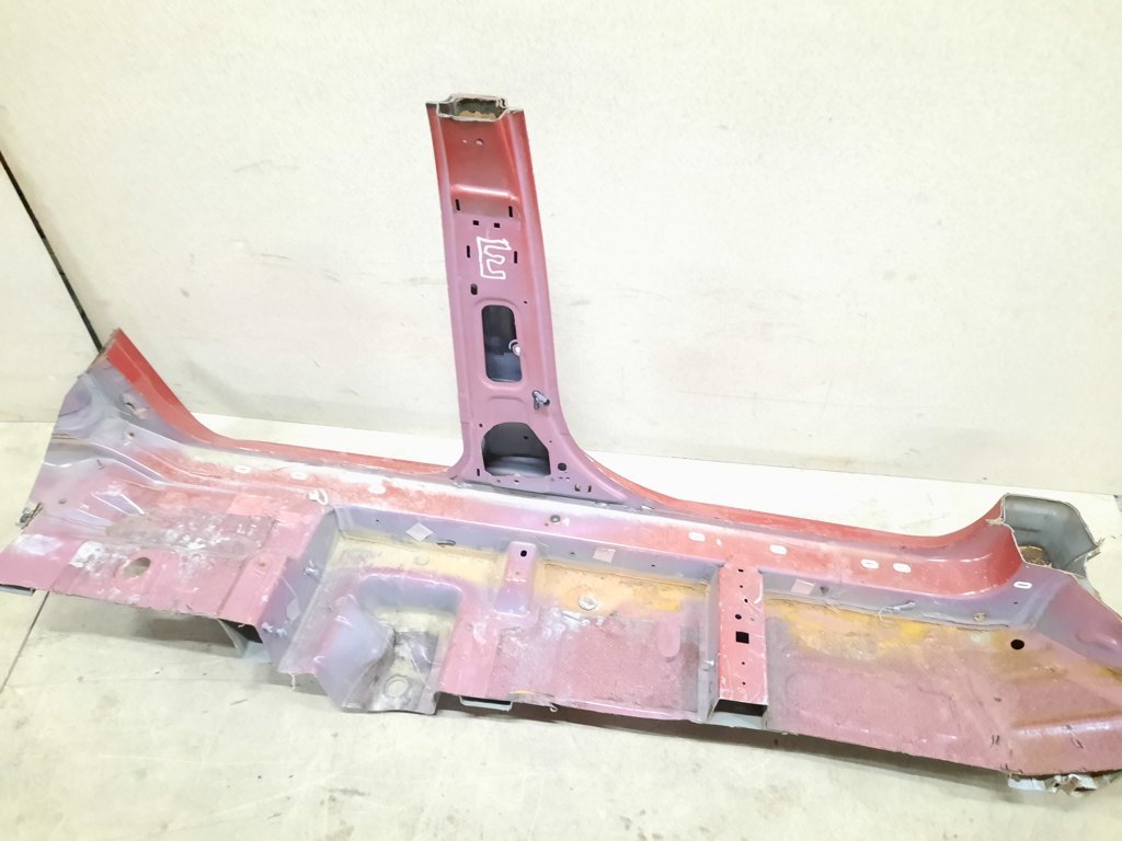 Journey Стойка центральная левая (металл) Dodge Journey 2015-2018 68035429AF Dodge Journey 2 Journey Стойка центральная левая (металл) Dodge Journey 2015-2018 68035429AF Dodge Journey 2