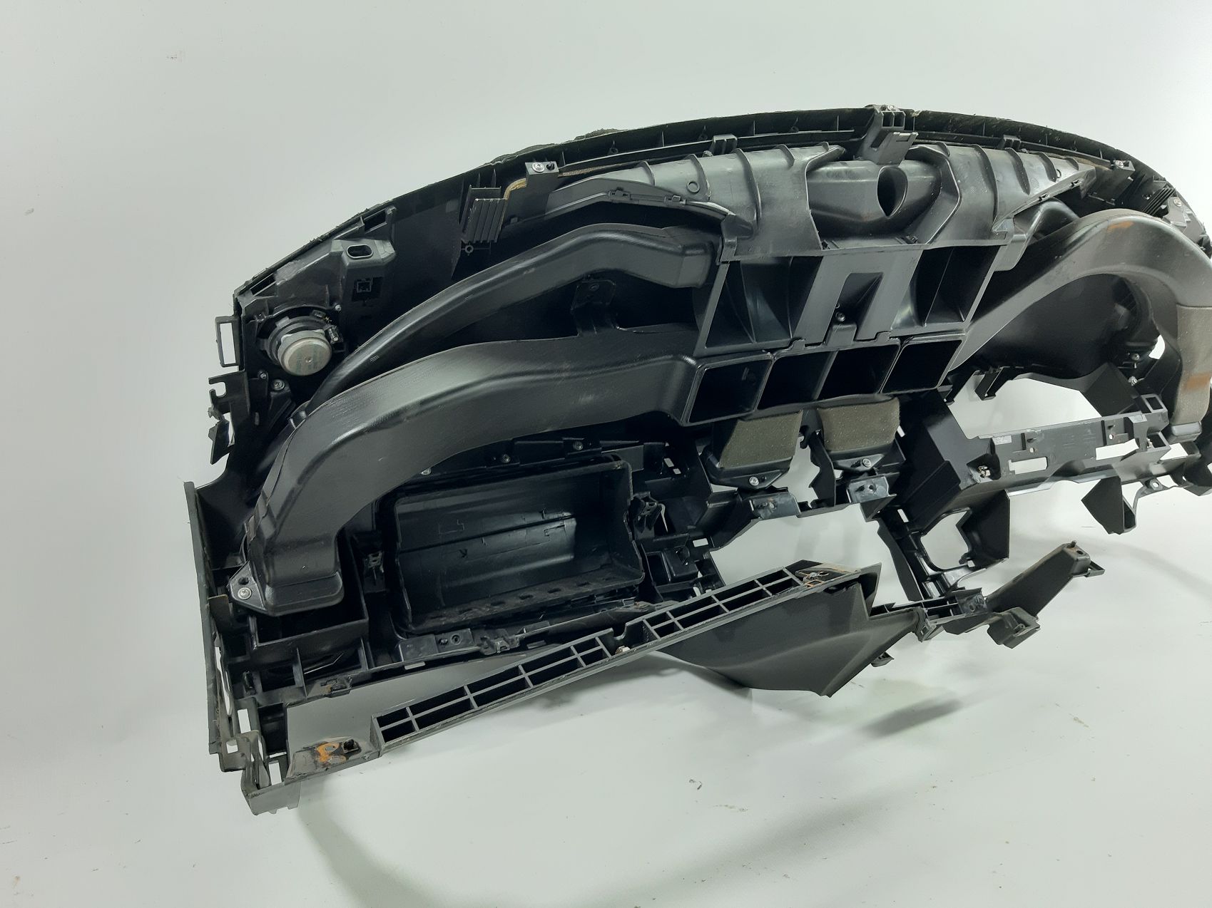 Altima Торпеда гола Nissan Altima 2014-2018 682009HT0A Nissan Altima 19