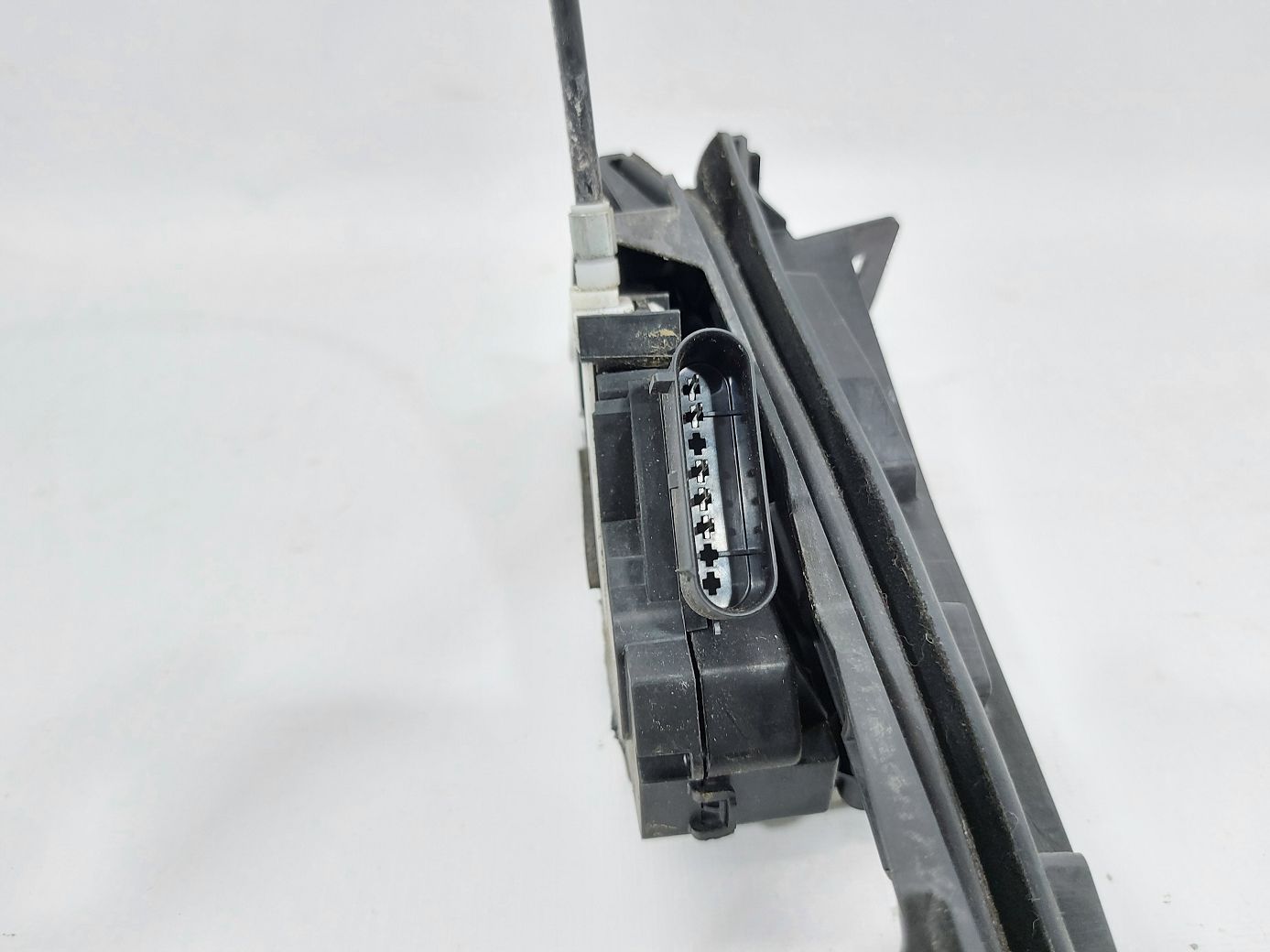 Fusion Замок двери задней левой Ford Fusion 2013-2020 FT4Z5826413E Ford Fusion 19