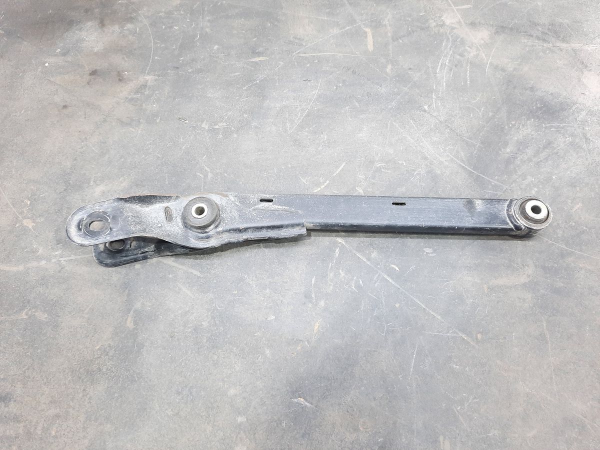 Dart Важіль задній лівий/правий нижній Dodge Dart 2013-2019 68080590AE Dodge Dart 22