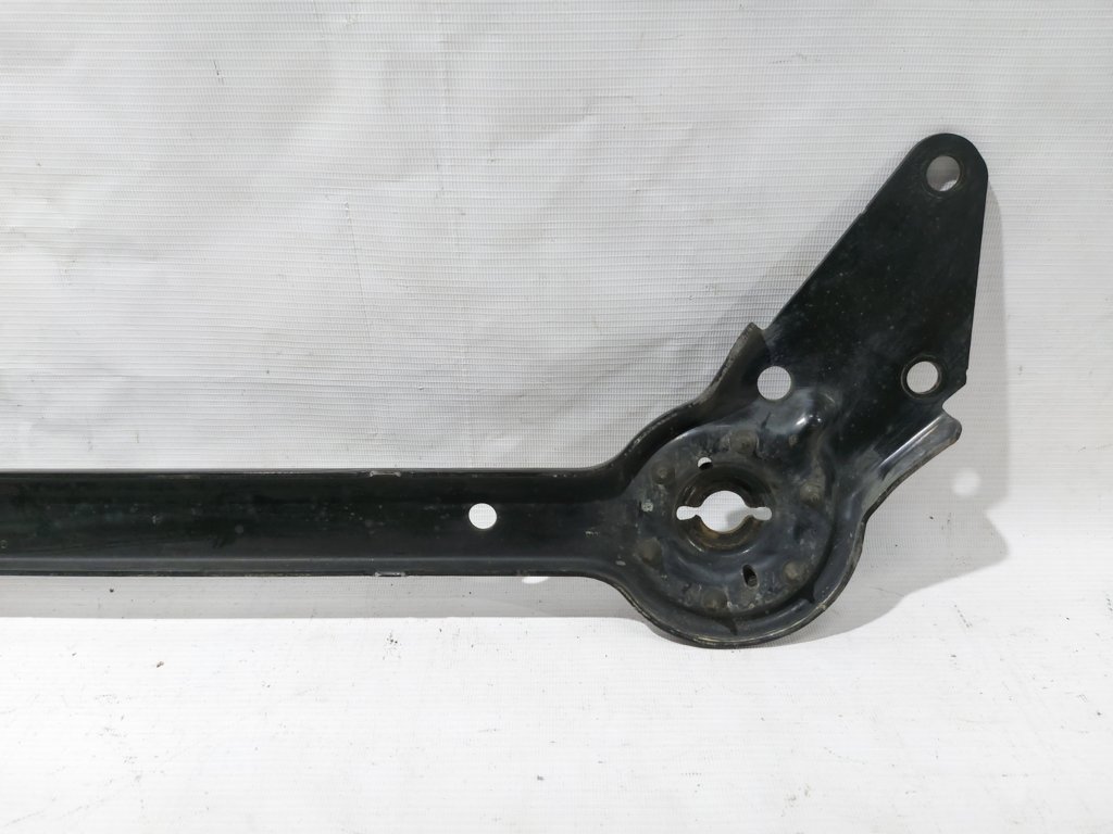 Avenger Кронштейн поперечної балки Dodge Avenger 2011-2014 4877088AB Dodge Avenger 7