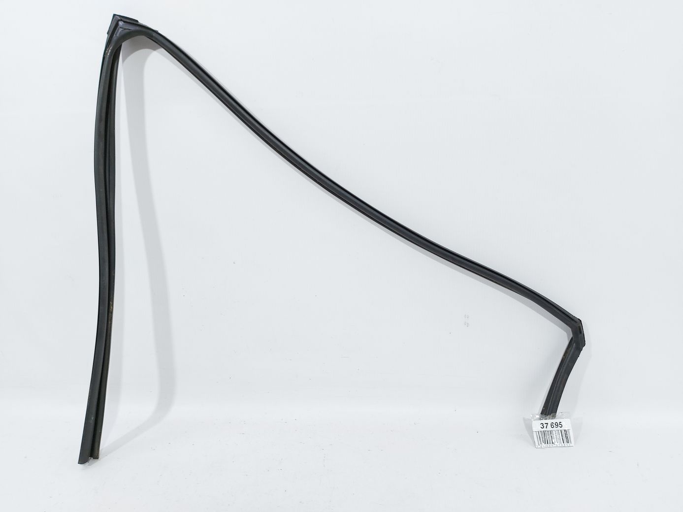 Elantra. Напрямна гумка скла дверей задньої правої Hyundai Elantra 2011-2016 835403X000 Hyundai Elantra