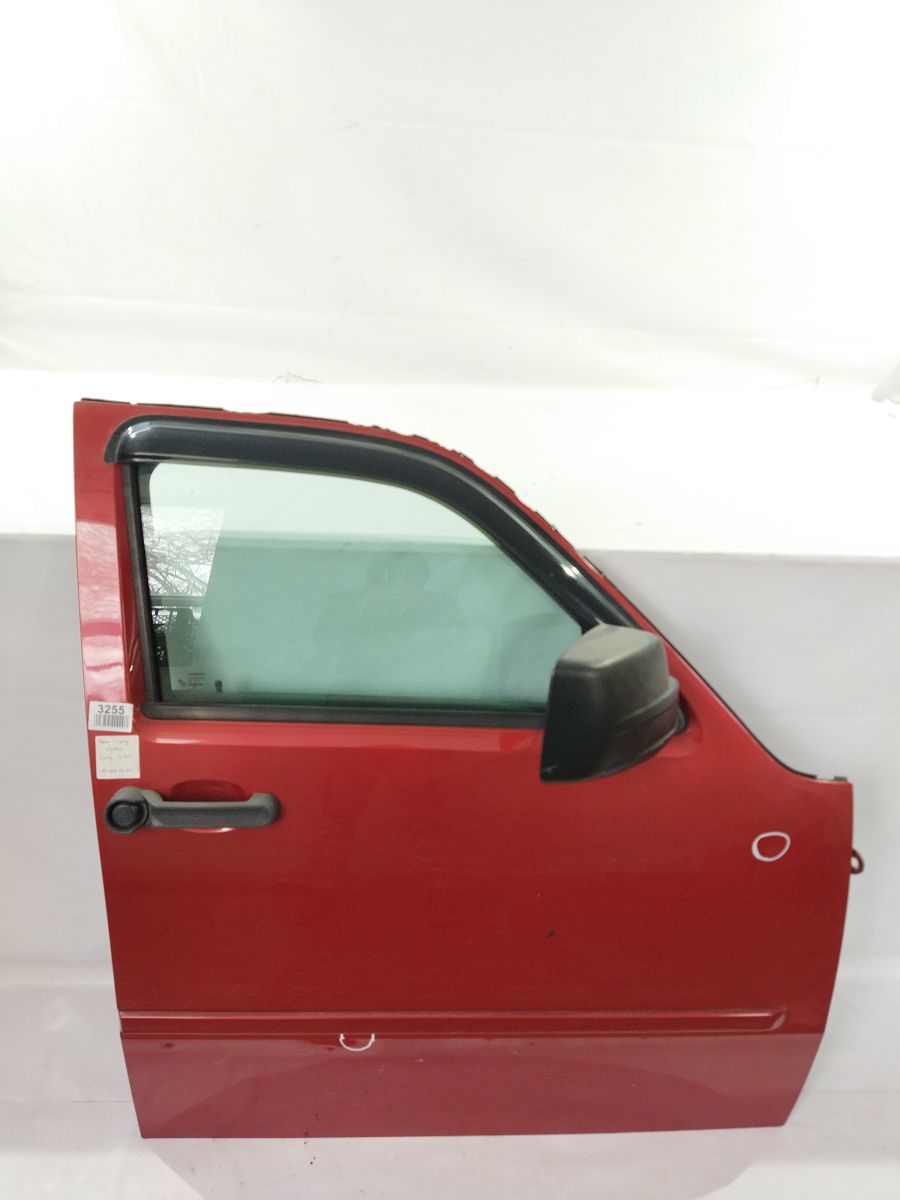 Nitro. Двері передні права Dodge Nitro 2009-2011 55360852AG Dodge Nitro