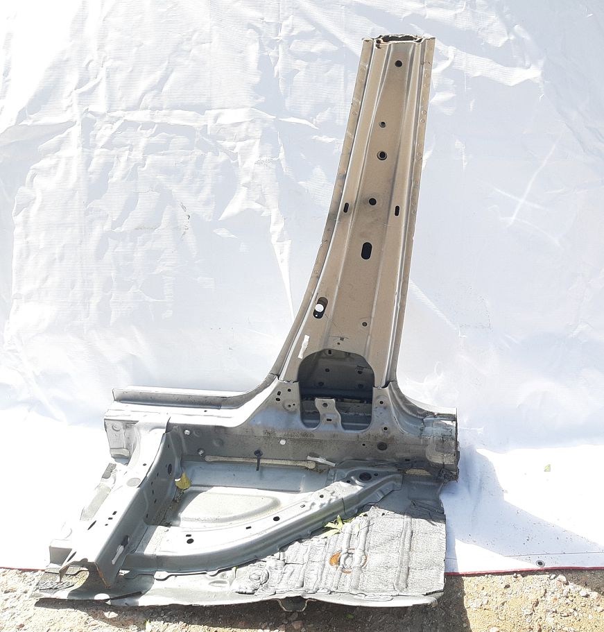 Accord Стійка центральна права (метал) Honda Accord Sedan 2013-2017 63130T2FA00ZZ Honda Accord Sedan 2 Accord Стійка центральна права (метал) Honda Accord Sedan 2013-2017 63130T2FA00ZZ Honda Accord Sedan 2