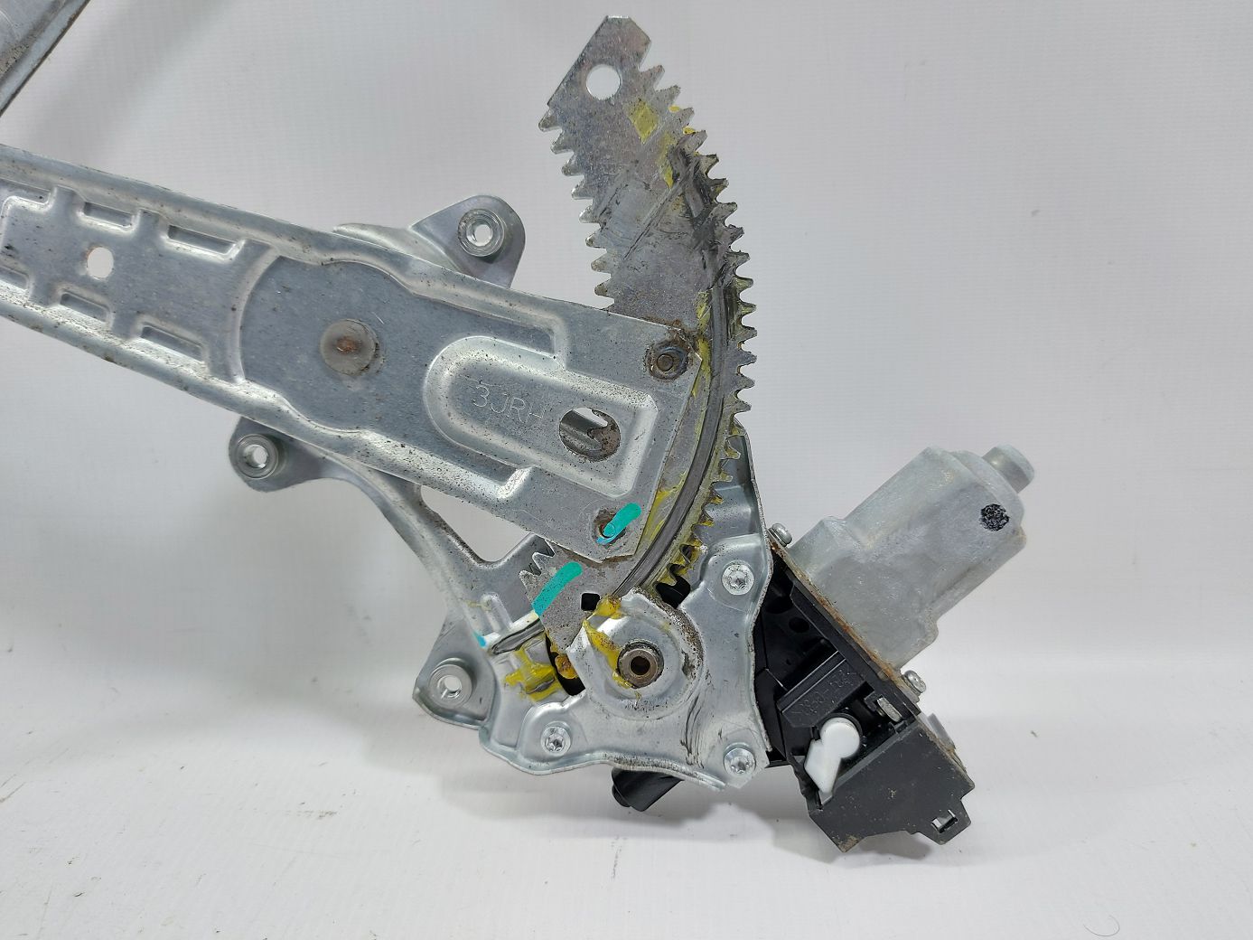 Altima Склопідйомник дверей задньої правої Nissan Altima 2014-2018 827203TA1A Nissan Altima 4