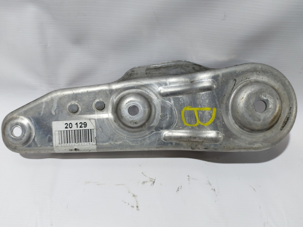 5 series Кронштейн заднього підрамника сайлентблока лівий BMW 5 series 2010-2019 33326776149 BMW 5 series 4