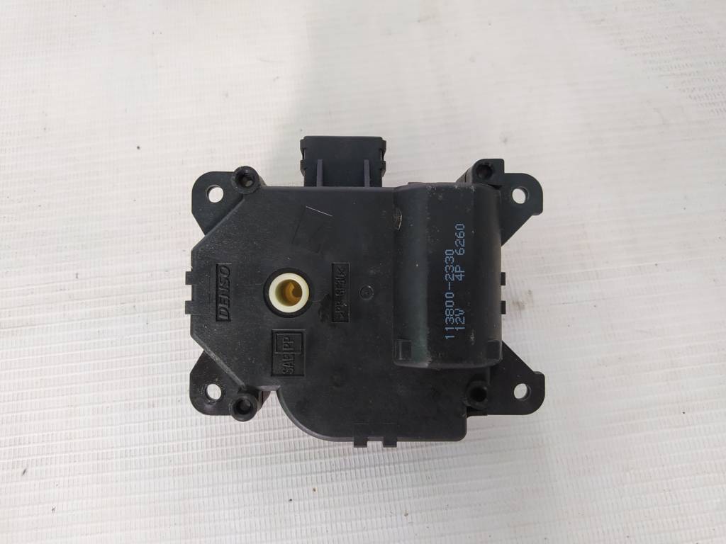 Cr-z Моторчик заслонки воздуховода в печке Honda CR-Z 2011-2016 1138002330 Honda CR-Z 2