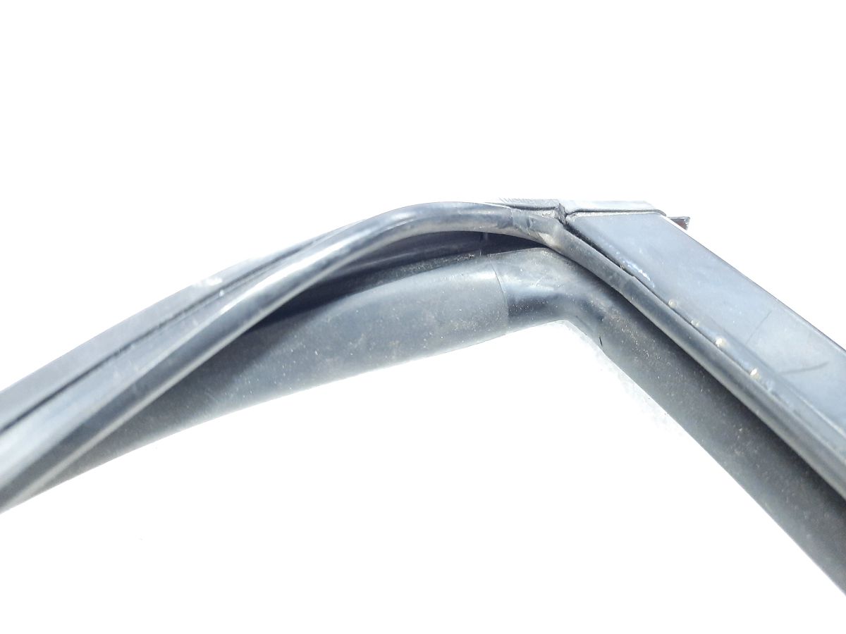 Accord Напрямна гумка скла дверей задньої лівої Honda Accord 2010-2012 72775TA5A01 Honda Accord 5