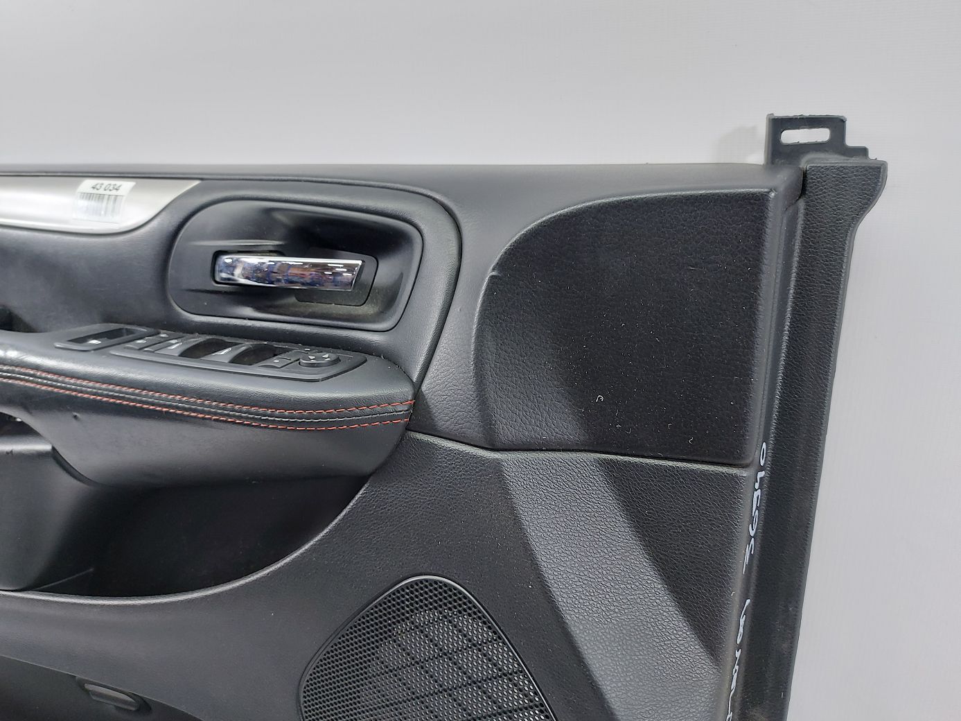 Grand caravan Карта дверей передньої лівої Dodge Grand Caravan 2017-2020 5SS311X9AA Dodge Grand Caravan 5