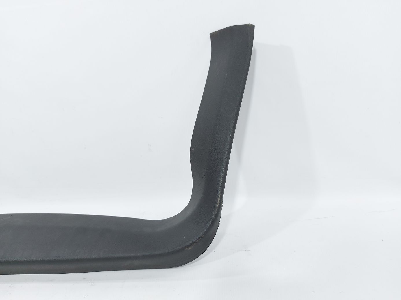 Equinox Обшивка крышки багажника (верхняя) Chevrolet Equinox 2010-2017 20892979 Chevrolet Equinox 2