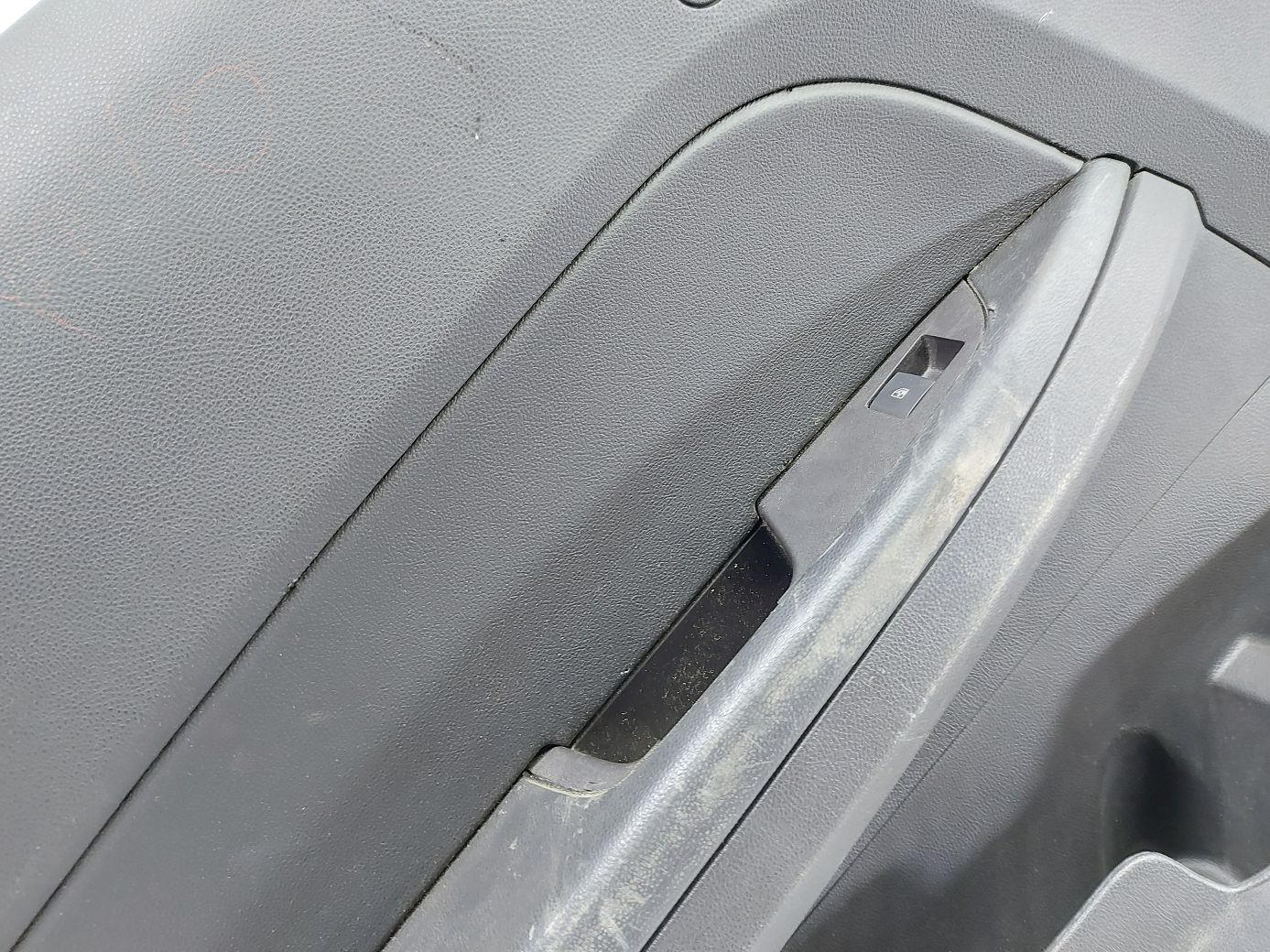 Equinox Карта двери задней левой (черная) Chevrolet Equinox 2010-2017 23363824 Chevrolet Equinox 2