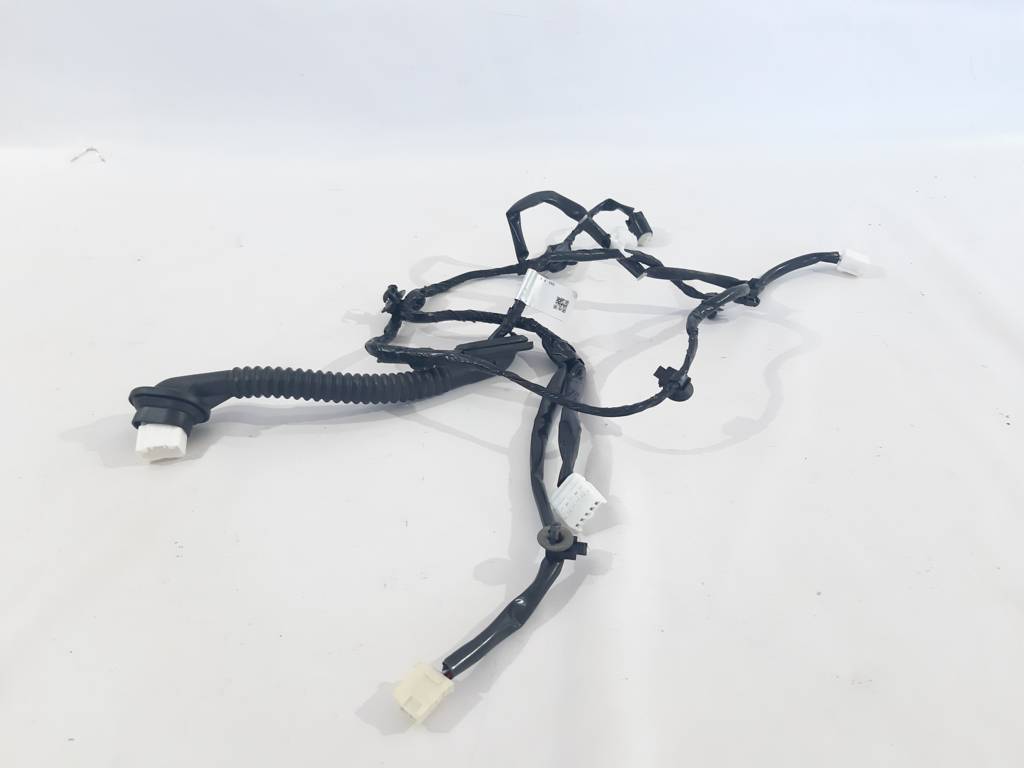 Impreza Проводка двери задней правой наружный Subaru Impreza 2017-2019 81822KL00A Subaru Impreza 1
