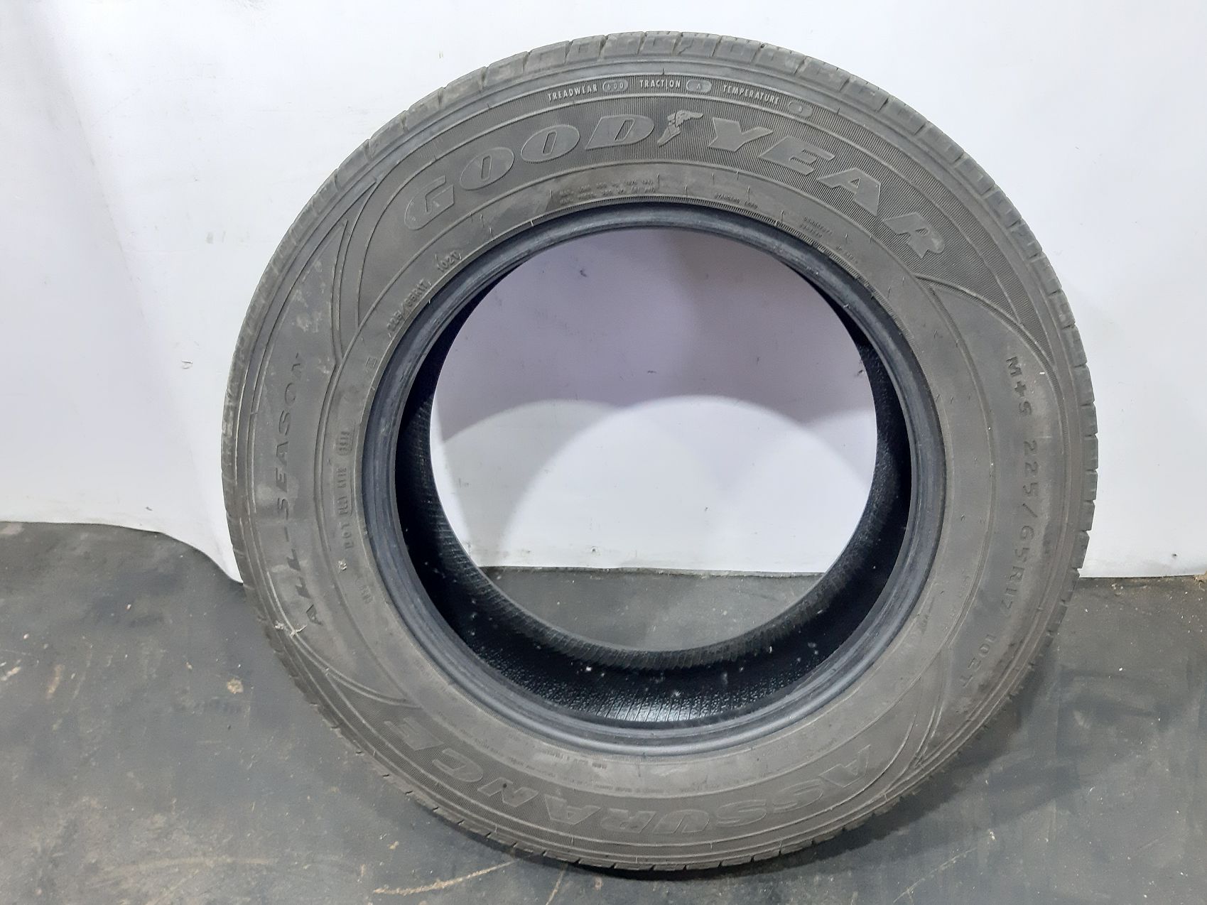  Гума GOOD YEAR ASSURANCE 225/65 R17 102T M+S ALL-SEASON 1