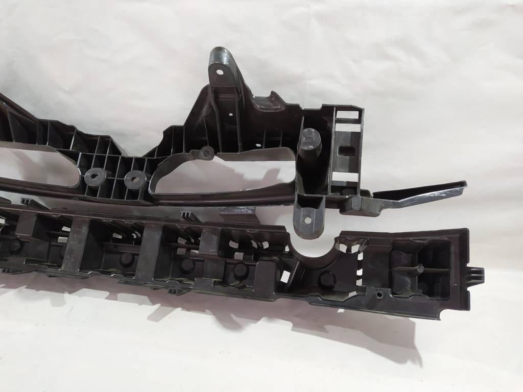 Impala Абсорбер бампера верхній та тримач решітки Chevrolet Impala 2006-2016 15886100 Chevrolet Impala 6