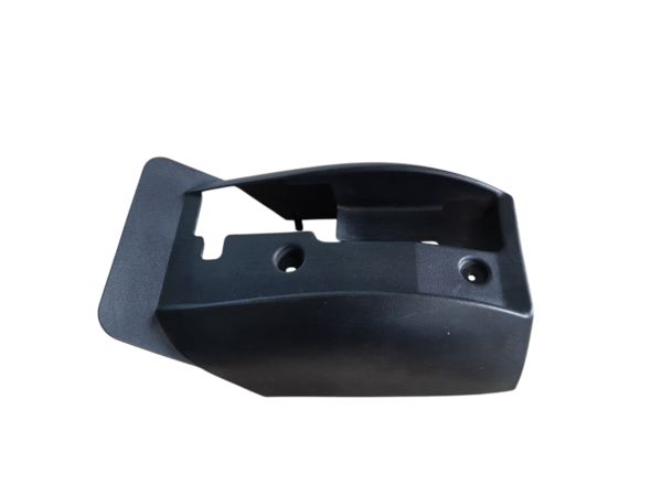 Bolt. Накладка рулевой колонки нижняя Chevrolet Bolt EV 2017-2021 42546955 Chevrolet Bolt EV