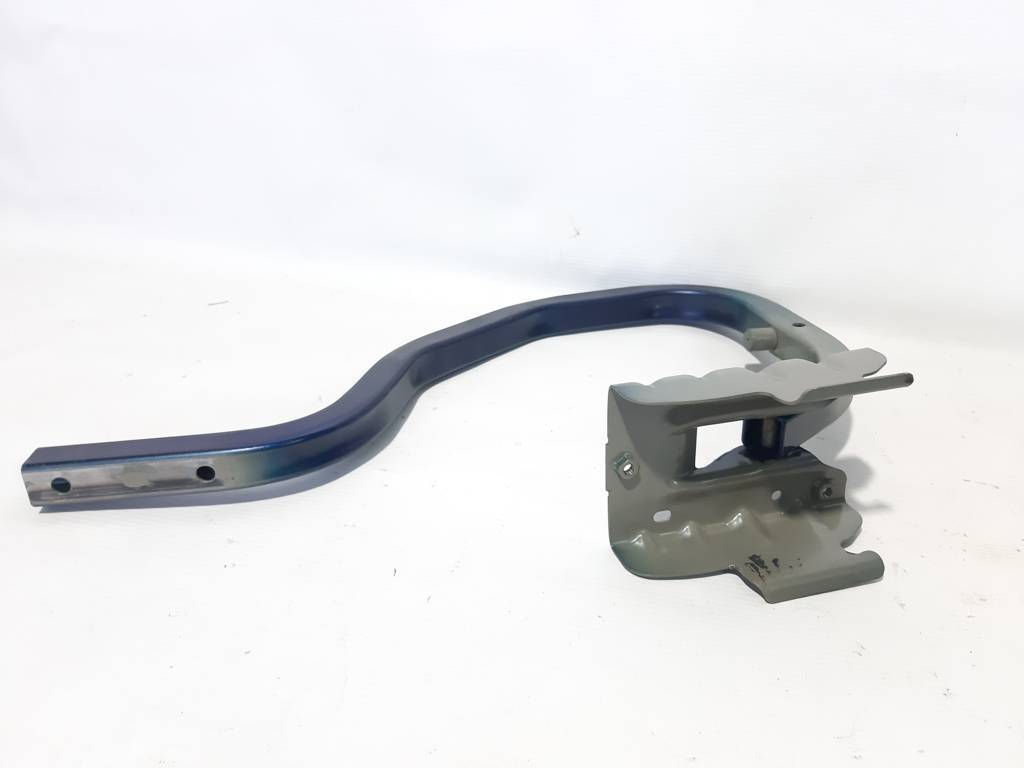Sentra Петля крышки багажника правая/левая Nissan Sentra 2013-2019 H44003SGMA Nissan Sentra 19