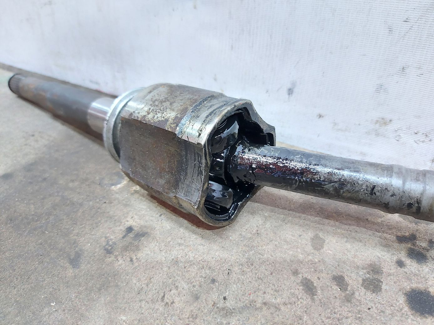 Patriot Піввісь передня права Jeep Patriot 2007-2017 5105772AG Jeep Patriot 4