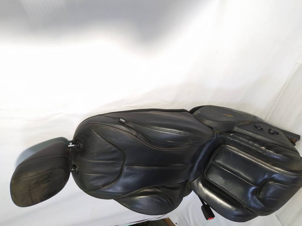 Dart Сидіння переднє ліве Dodge Dart 2013 68083599AA Dodge Dart 12