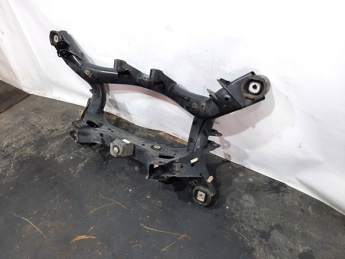 328i xdrive Підрамник задній BMW 328i xDrive 2013-2016 33306851657 BMW 328i xDrive 3
