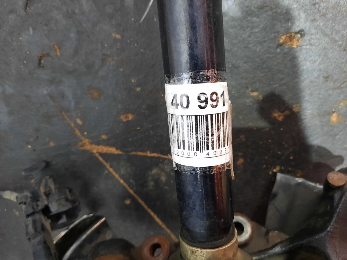 328i xdrive Поворотний кулак задній лівий з напіввіссю та датчиком ABS BMW 328i xDrive 2013-2016 33326792523 BMW 328i xDrive 11