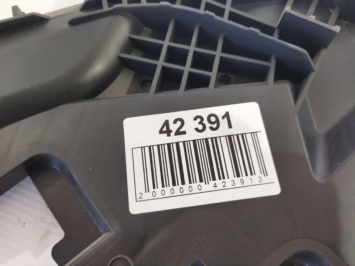 Fortwo Крепление бампера переднего правое Smart Fortwo 2008-2016 6448000 Smart Fortwo 5