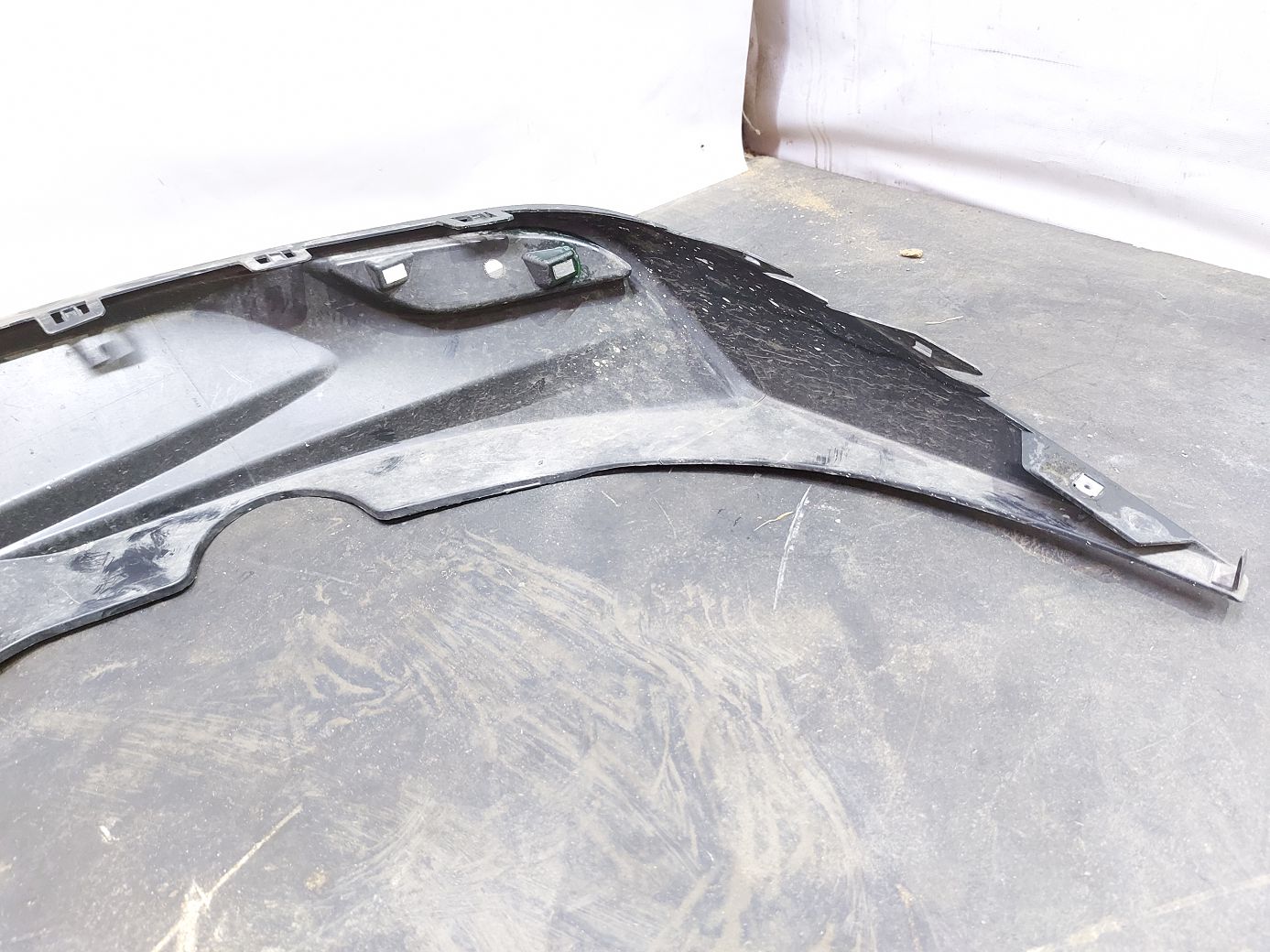 Malibu Захист бампера заднього Chevrolet Malibu 2016-2021 84078809 Chevrolet Malibu 7 Malibu Захист бампера заднього Chevrolet Malibu 2016-2021 84078809 Chevrolet Malibu 7