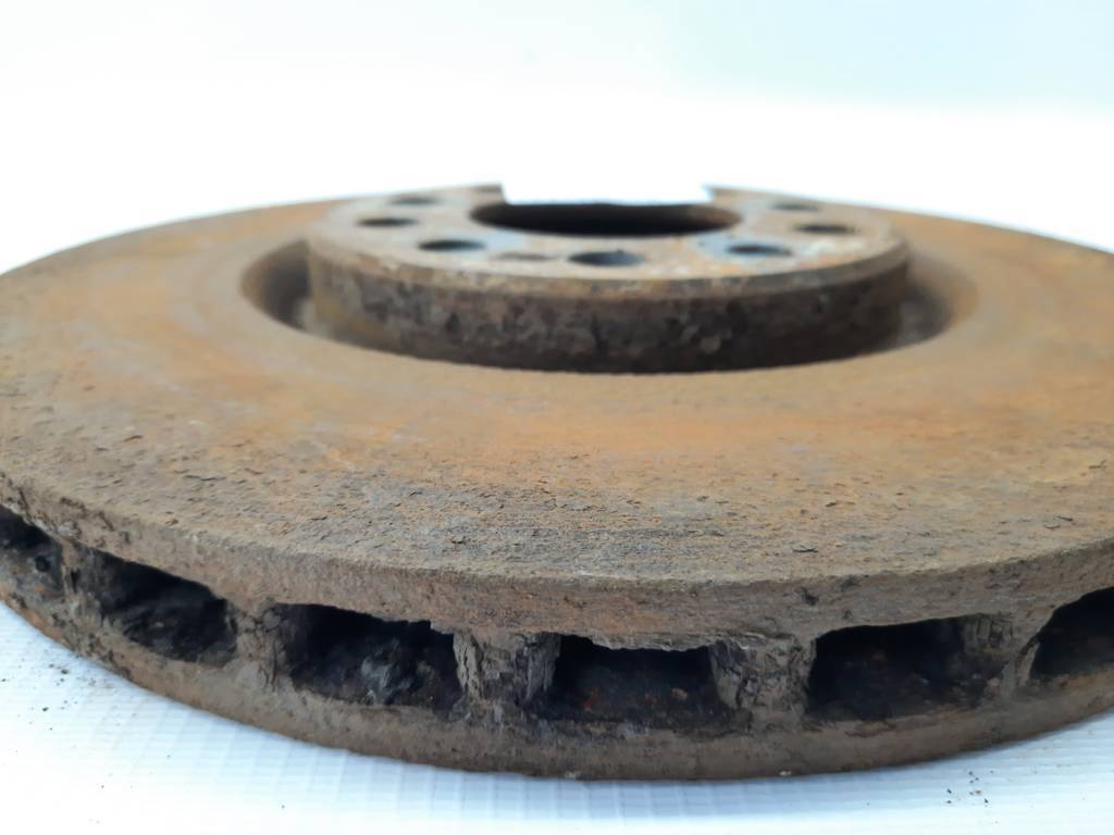 Dart Диск тормозной передний левый/правый Dodge Dart 2013-2019 68257206AA Dodge Dart 34