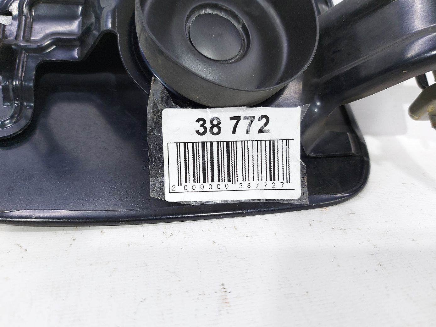 Charger Лючок бензобака Dodge Charger 2011-2021 68040389AE Dodge Charger 4