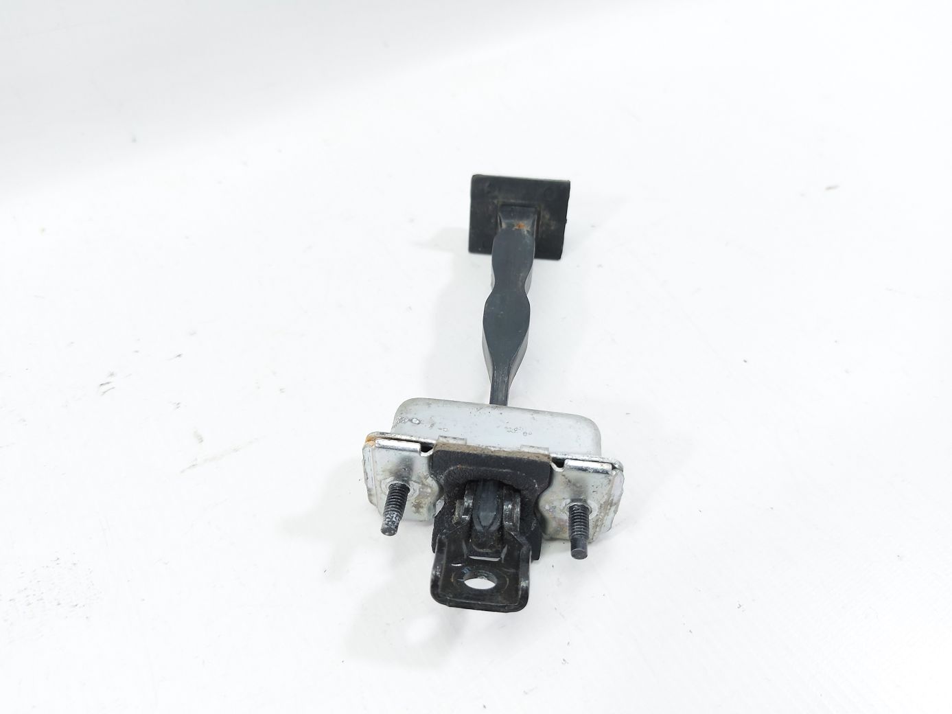 Ats. Ограничитель двери задней левой Cadillac ATS 2013-2018 84910632 Cadillac ATS