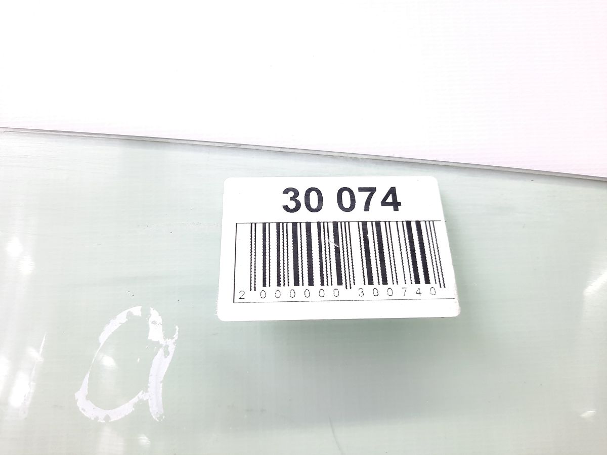 Insight Стекло двери задней левое Honda Insight 2010-2014 73450TM8A00 Honda Insight 6