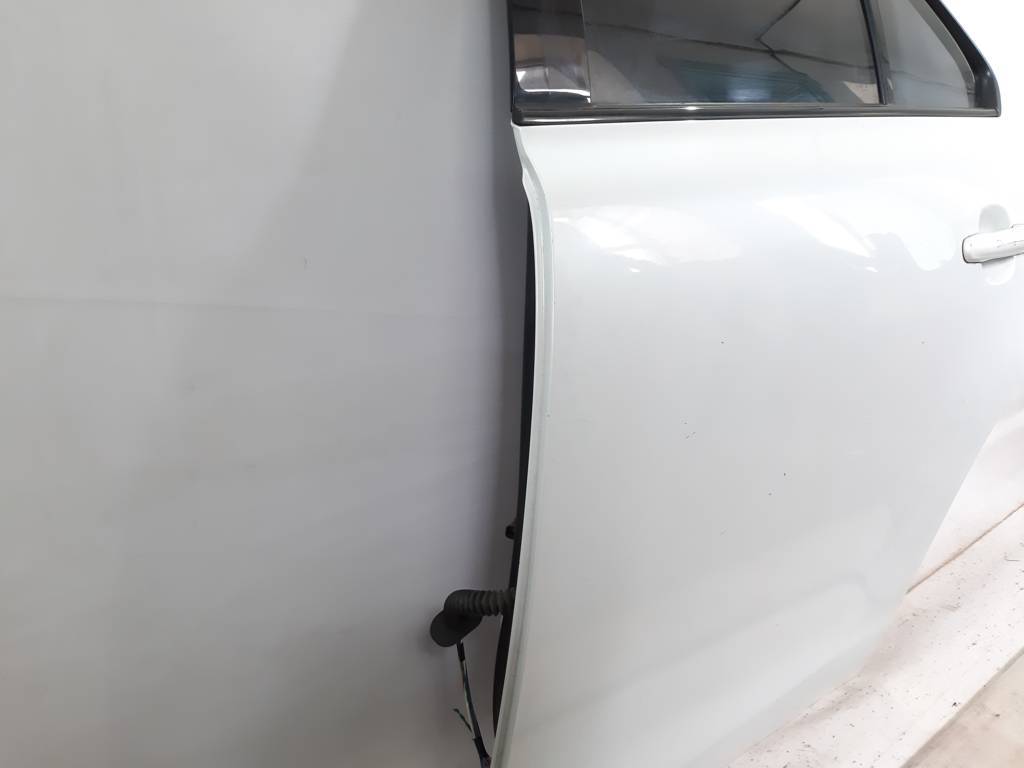 Kizashi Двері задні ліві голі Suzuki Kizashi 2009-2019 6800457820000 Suzuki Kizashi 3