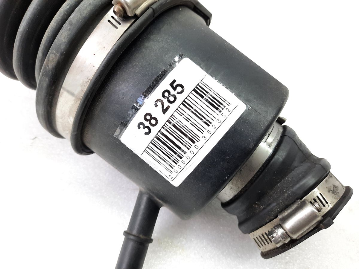 Ats Патрубок впускной системы Cadillac ATS 2013-2019 84486693 Cadillac ATS 6