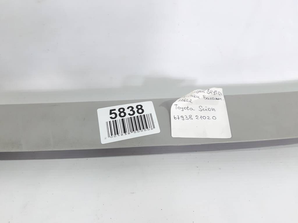 Scion tc Панель внутренней отделки багажника левая Toyota Scion TC 2005-2010 6793821020B0 Toyota Scion TC 3