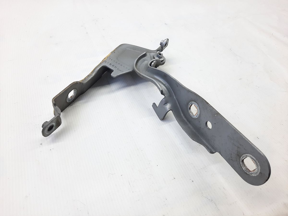 Equinox Петля капота левая Chevrolet Equinox 2010-2017 25802951 Chevrolet Equinox 5