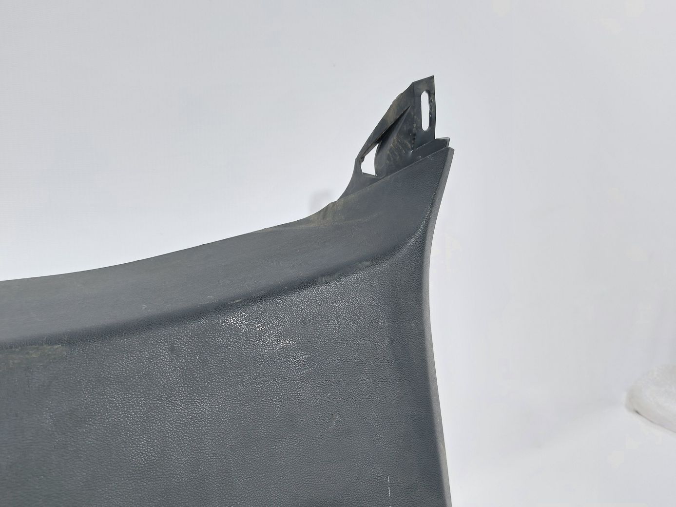 Journey Обшивка крышки багажника нижняя Dodge Journey 2011-2020 1BE54DX9AE Dodge Journey 3