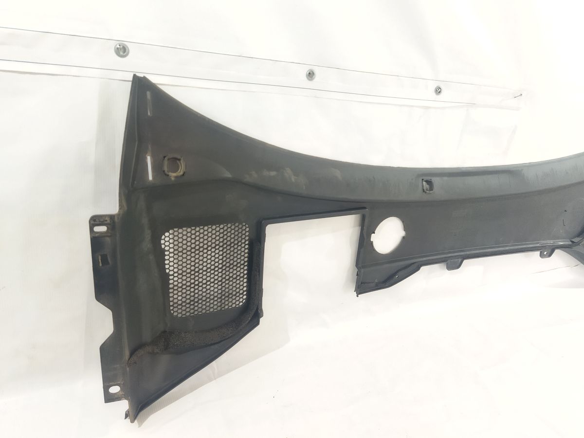 S60 Решетка дворников Volvo S60 2011-2018 31402672 Volvo S60 5