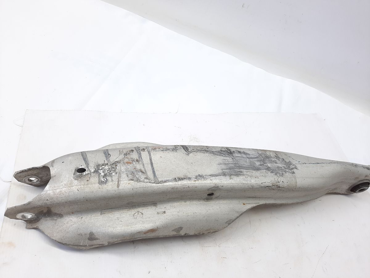 200 limited Важіль задній нижній під пружину лівий/правий Chrysler 200 Limited 2015-2017 68200065AC Chrysler 200 Limited 15