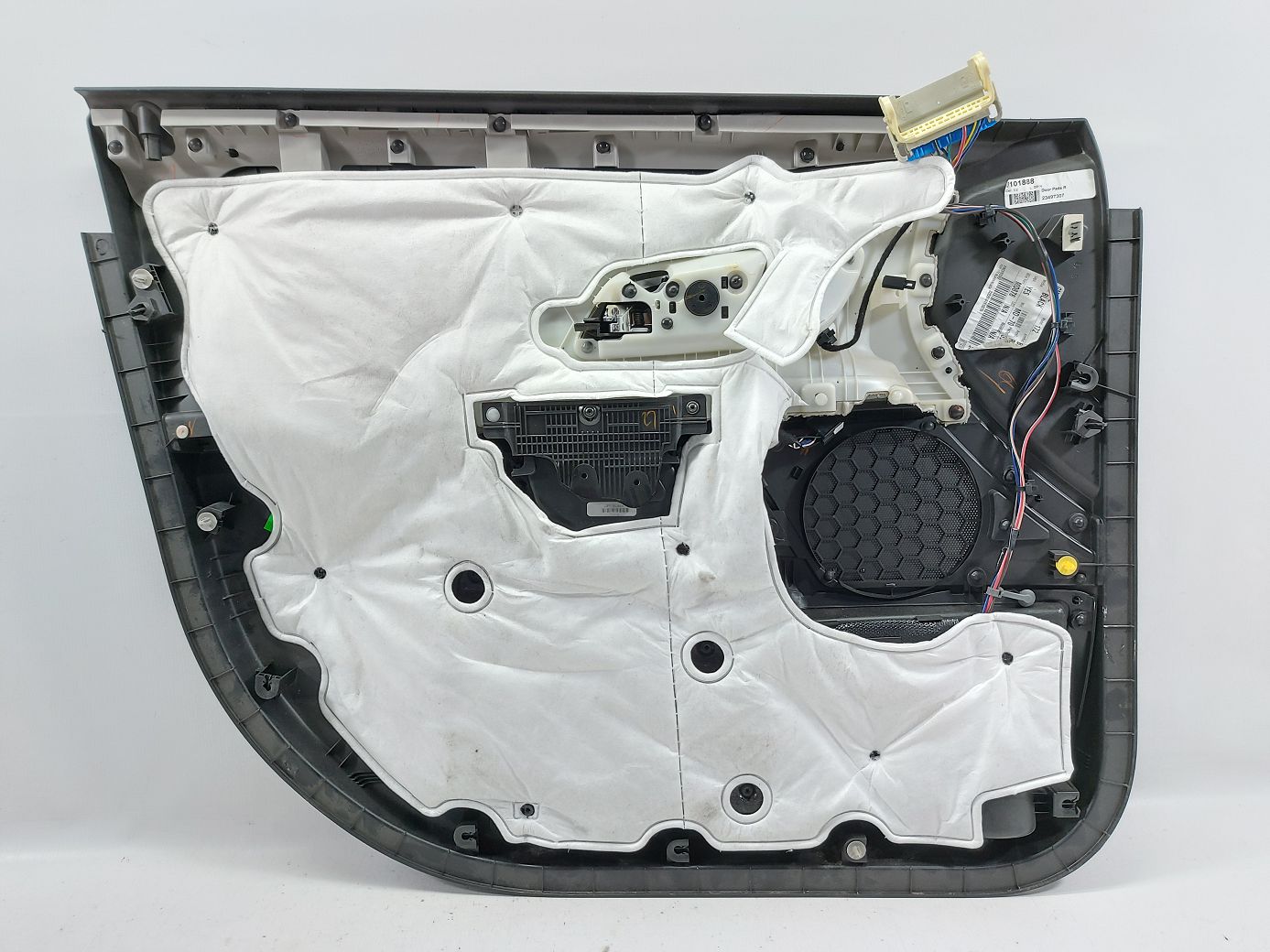 Equinox Карта дверей передньої правої (чорна) Chevrolet Equinox 2013-2017 23497307 Chevrolet Equinox 3