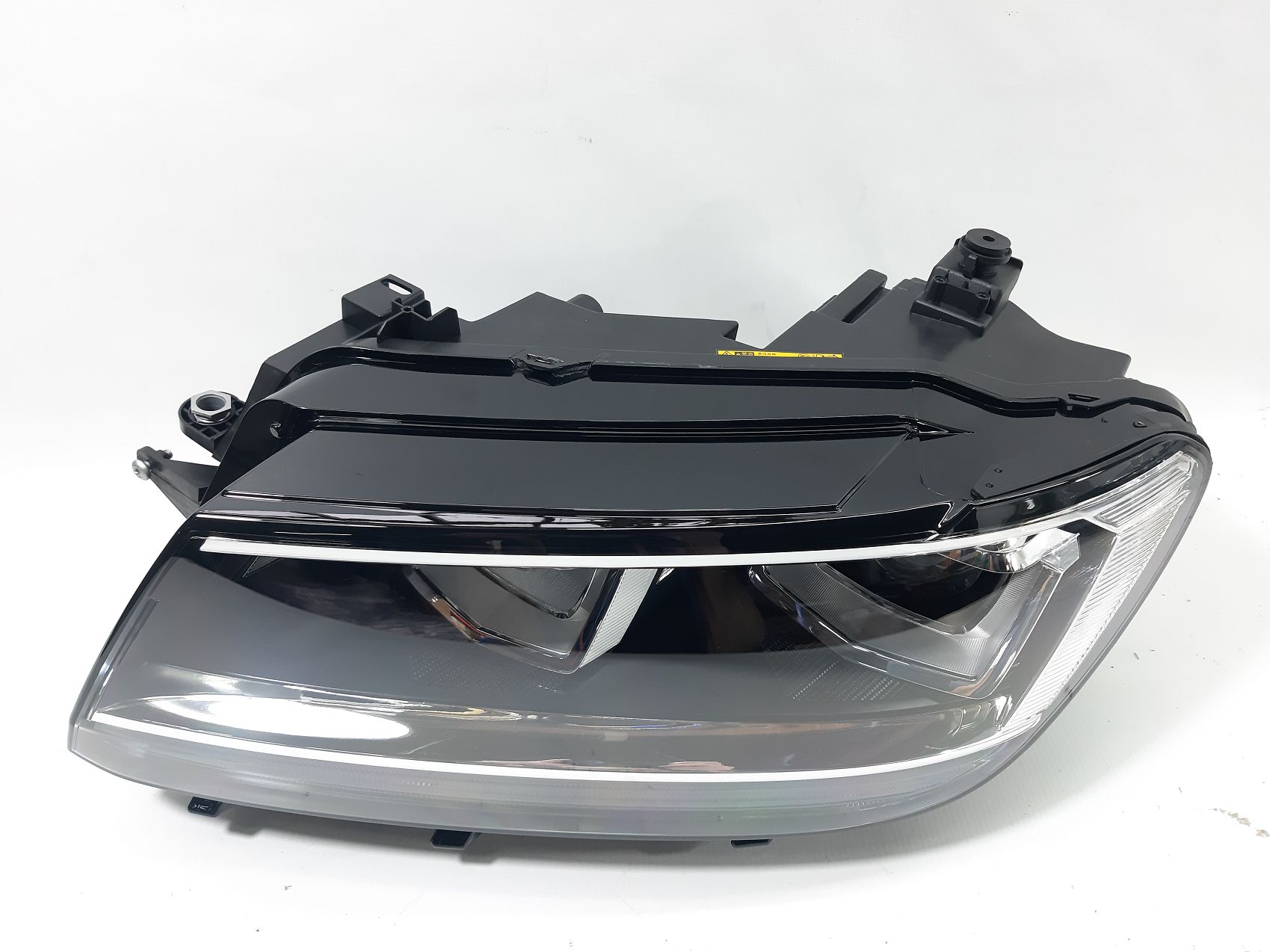 Фари головного світла Фара передня ліва (ксенон) Volkswagen Tiguan 2018-2021 5NL-941-005 Volkswagen Tiguan 4