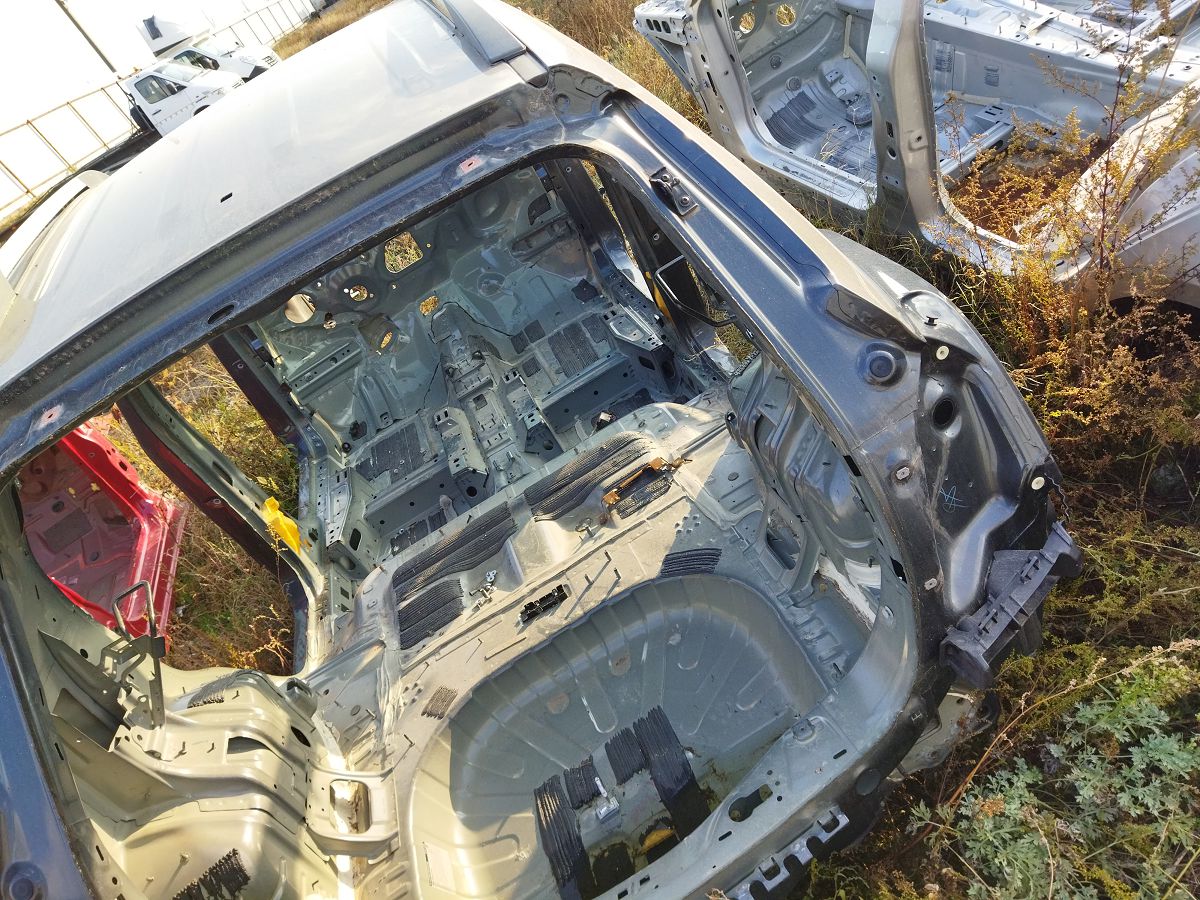 Trax Кузов голий (можна різати) Chevrolet Trax 2016-2021 42588384 Chevrolet Trax 15