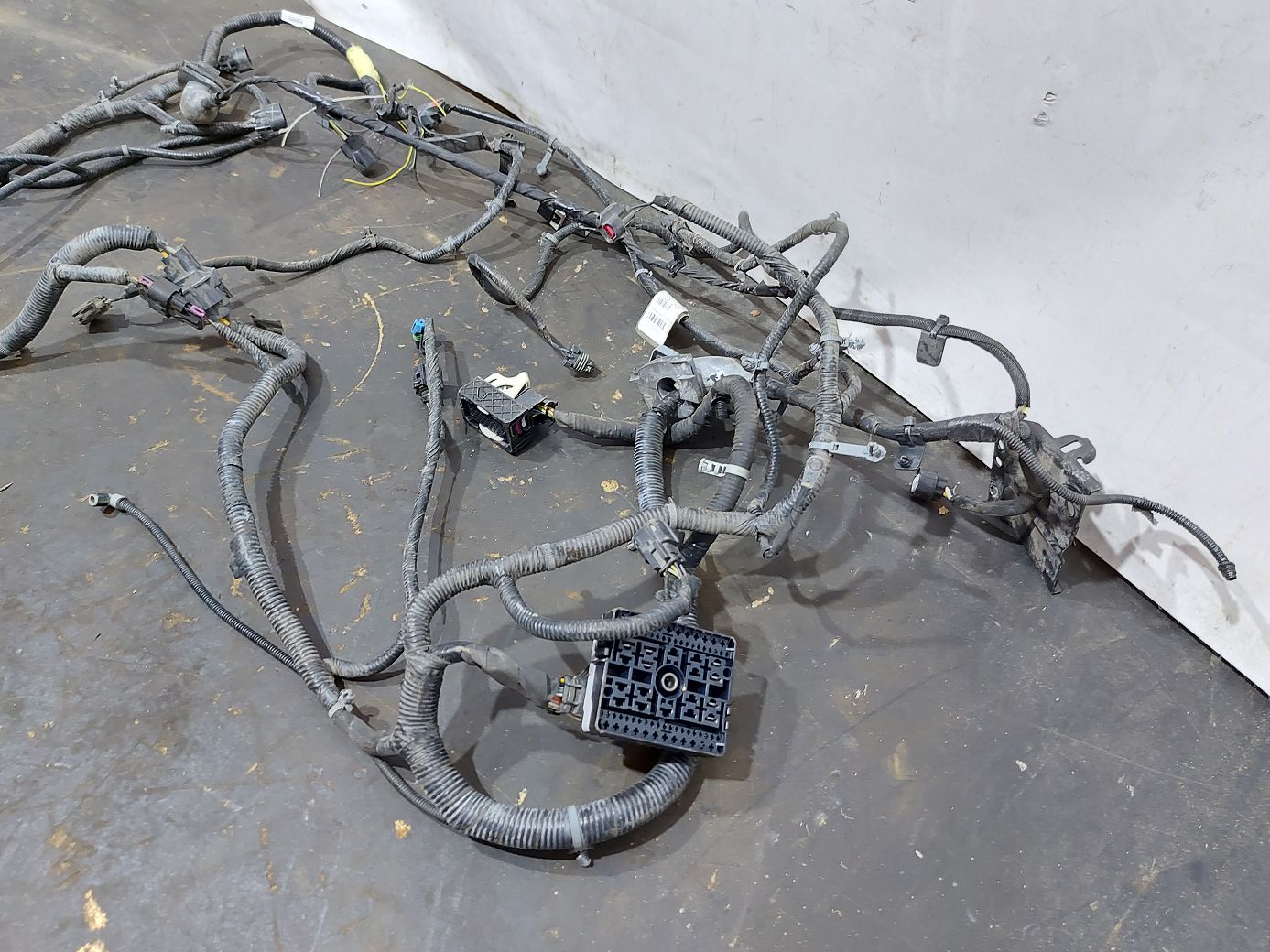 Malibu Проводка подкапотная Chevrolet Malibu 2013-2015 22826553 Chevrolet Malibu 2