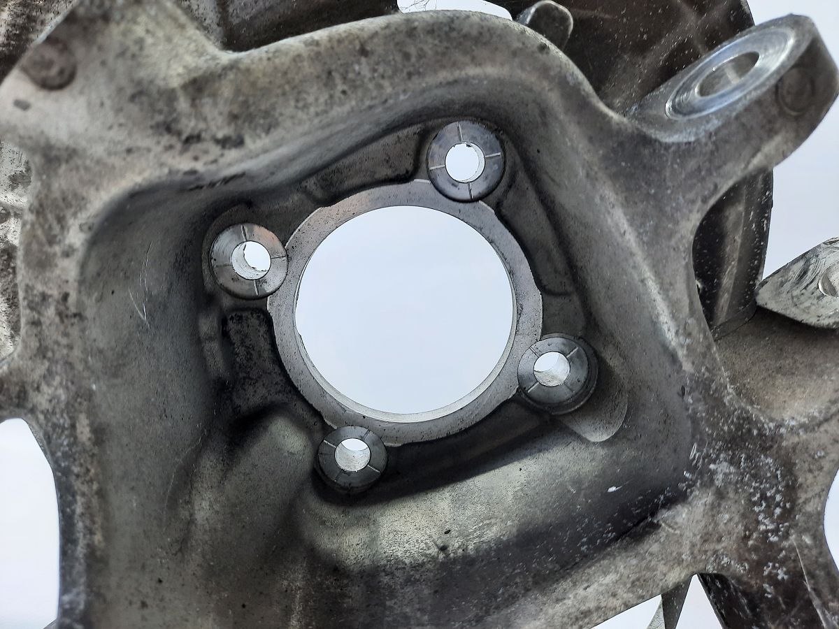 5 series Кулак задний левый BMW 5 series 2011-2018 33326793769 BMW 5 series 4