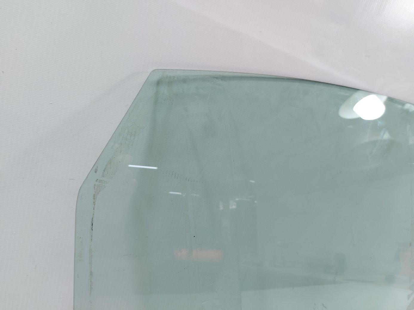 Altima Скло дверей задньої правої Nissan Altima 2013-2018 823009HT0A Nissan Altima 3