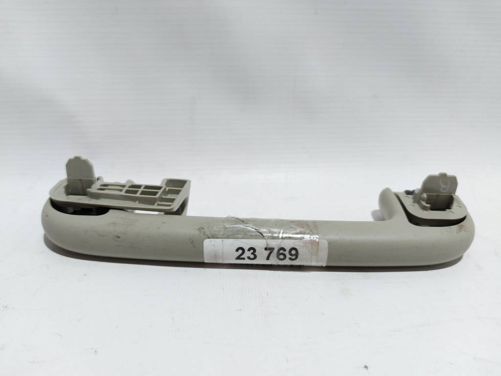 Sienna Ручка стельова права Toyota SIENNA 2015-2020 74610-06071-E1 Toyota SIENNA 7 Sienna Ручка стельова права Toyota SIENNA 2015-2020 74610-06071-E1 Toyota SIENNA 7