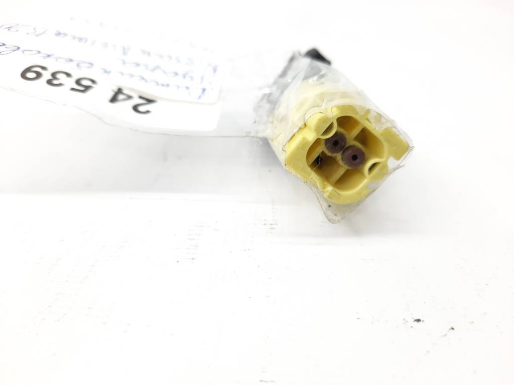 Altima Датчик бокового удара Nissan Altima 2013-2020 988303TA5A Nissan Altima 3