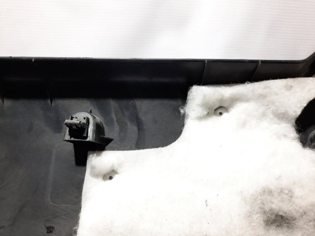 Journey Обшивка багажного відділення ліва Dodge Journey 2011-2018 1GA55DX9AD Dodge Journey 12